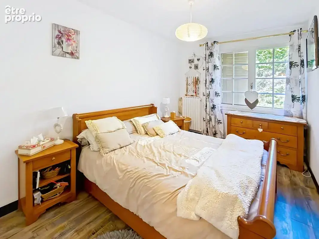 Maison au pied de la Tour de Soyons — 221 m² et parc de 3 200 m² - photo 17