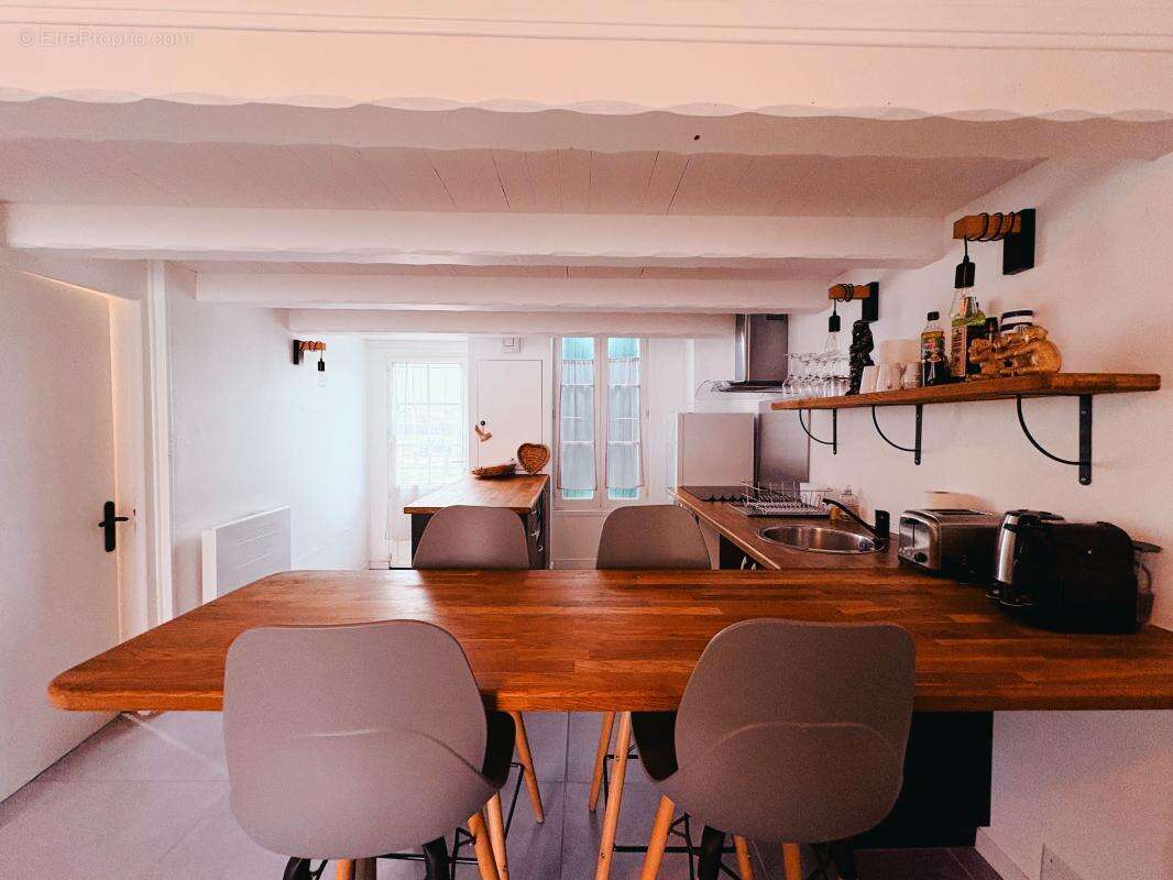 Maison à SAINT-MARTIN-DE-RE