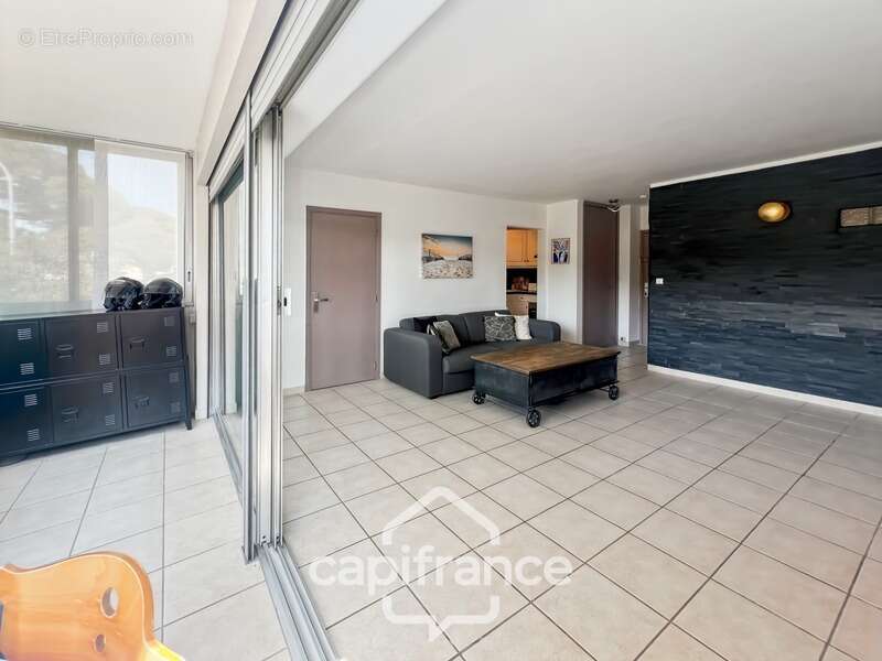 Appartement à HYERES