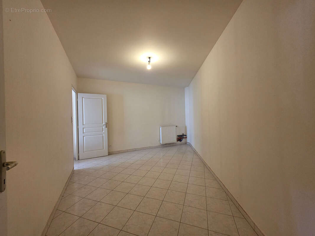 Maison à TONNAY-CHARENTE