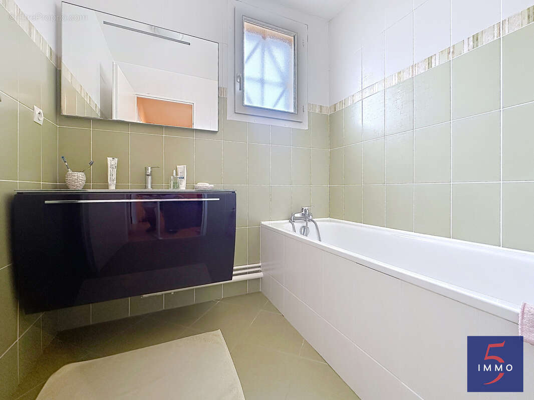 Maison à NOISY-LE-GRAND