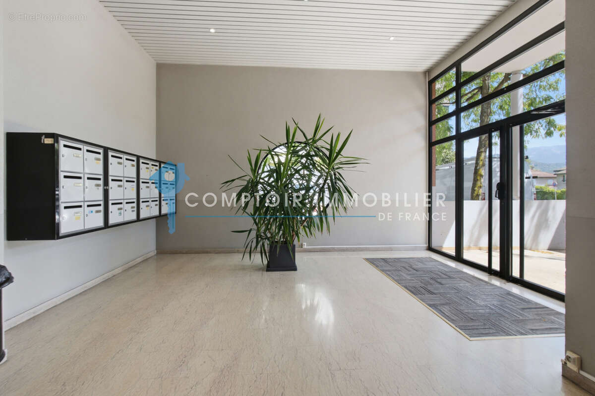 ECHIROLLES Frange Verte - Appartement T5 d'Exception - photo 18