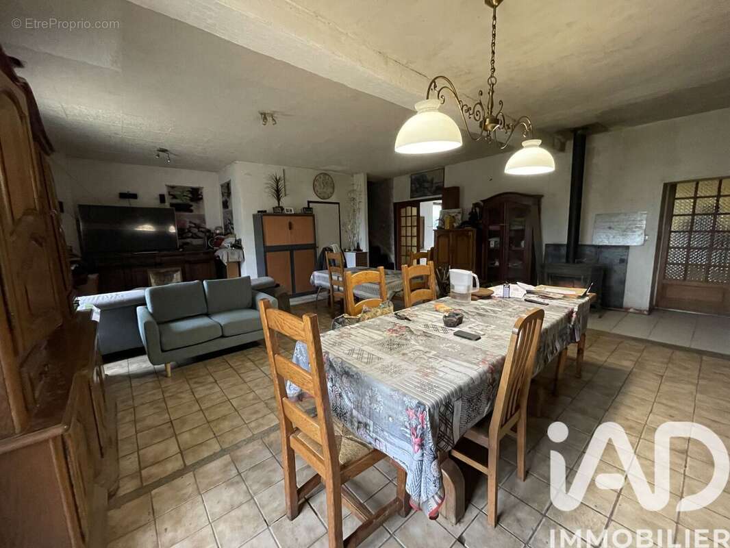 Photo 4 - Maison à MONTMIRAIL