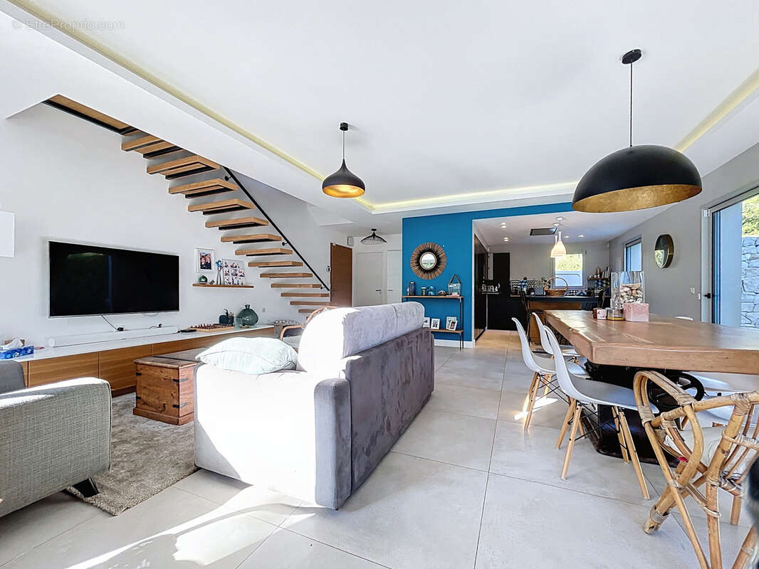 Maison à ANTIBES