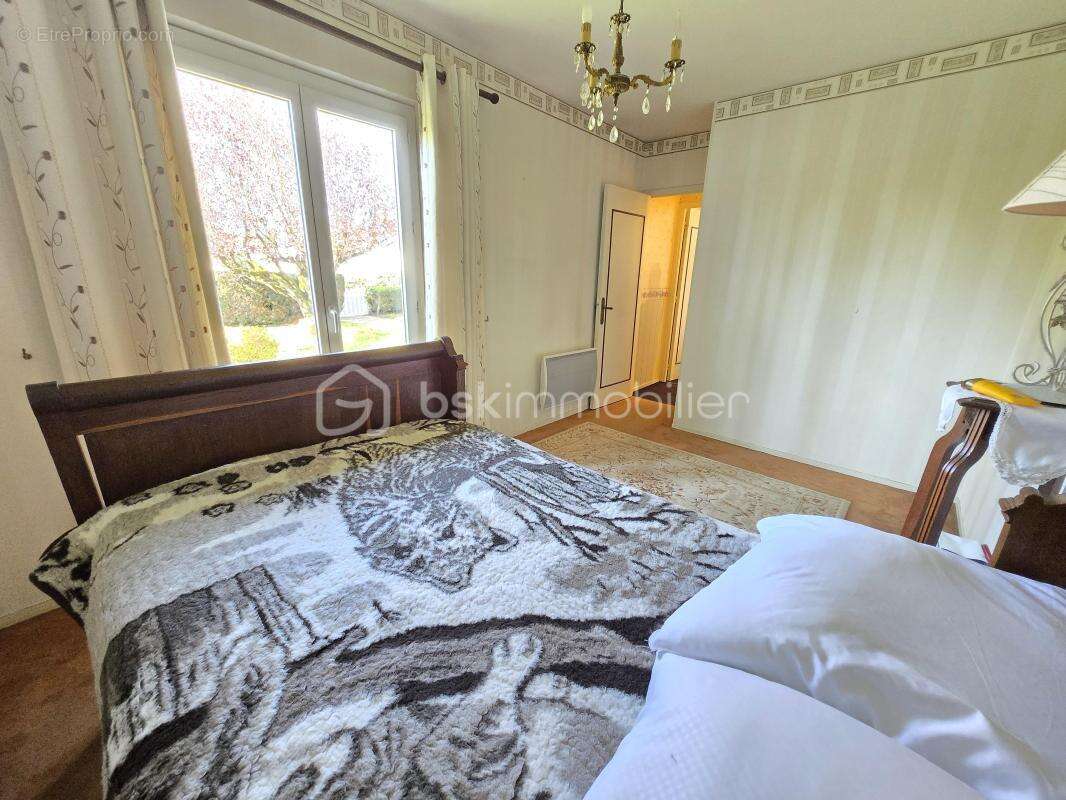 Maison à COULANGES-LES-NEVERS