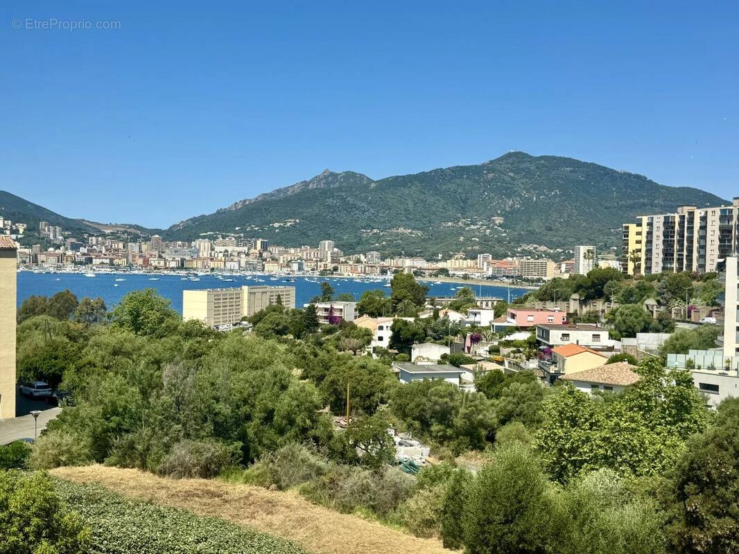 Appartement à AJACCIO