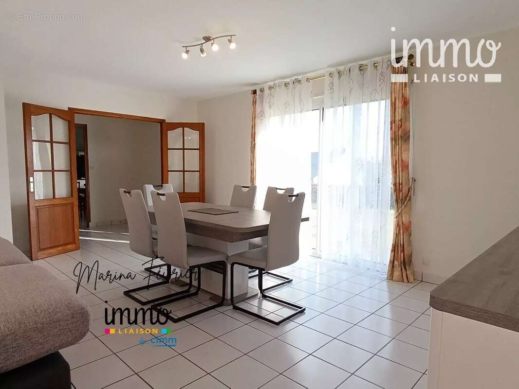 Maison à LA GACILLY