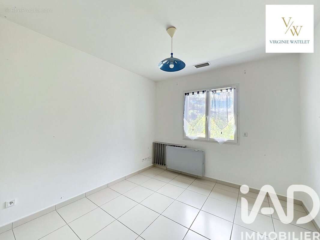 Maison 104 m² à Saint-Bauzille-De-Putois  - photo 7