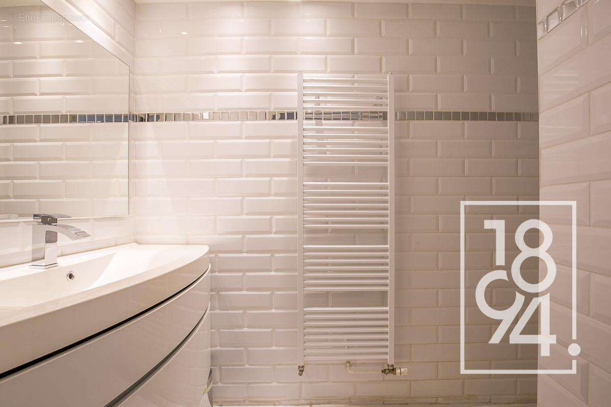 Appartement à MARSEILLE-9E