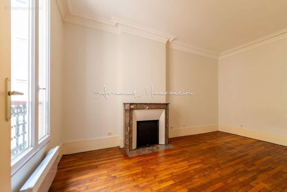 Photo 4 - Appartement à PARIS-18E