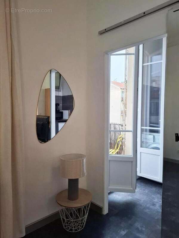   - Appartement à NICE