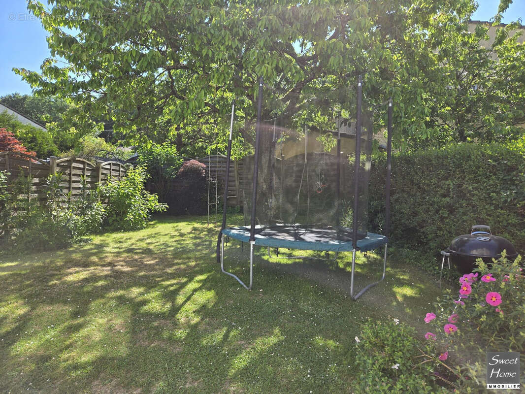 Maison à MAGNY-LES-HAMEAUX