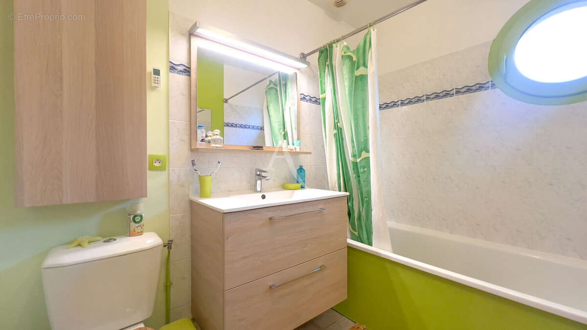 Maison à VIGNEUX-SUR-SEINE