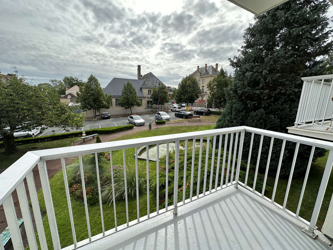 Appartement à BURES-SUR-YVETTE