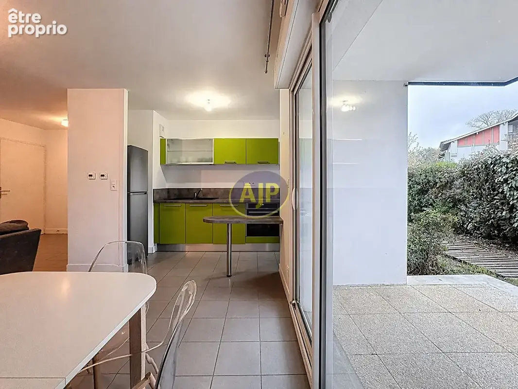 Capbreton proche port et hossegor - t3 en rez-de-jardin avec garage, parking et cave - photo 3