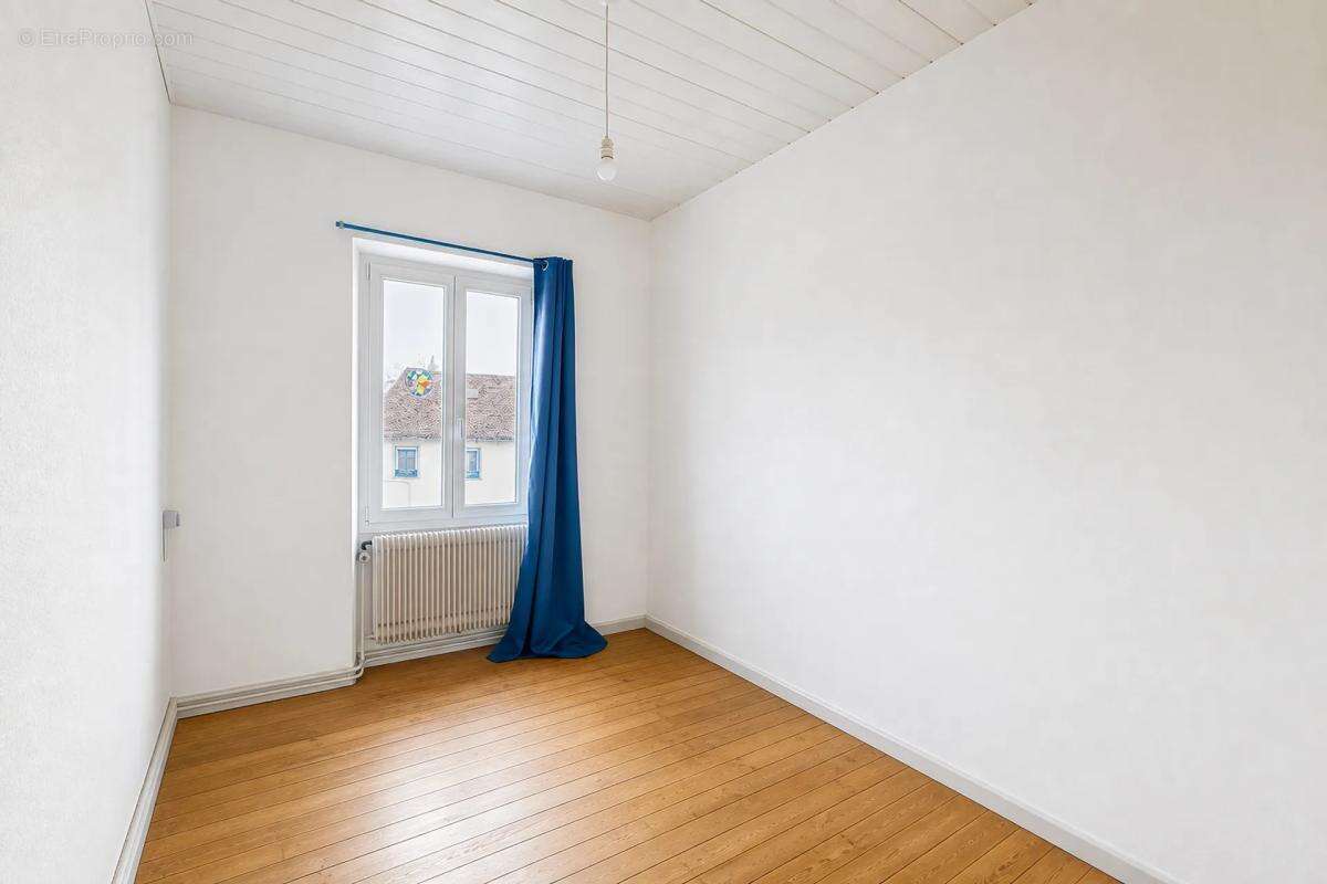 Maison de 4 pièces de 140 m² à Le Pont-de-Beauvoisin - photo 19