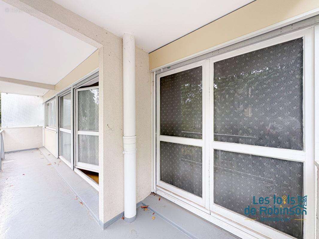 Appartement à LE PLESSIS-ROBINSON
