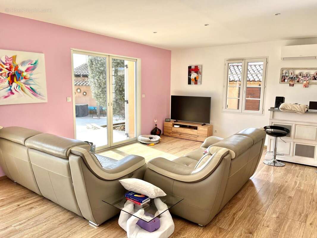 Photo 6 - Maison à SORGUES