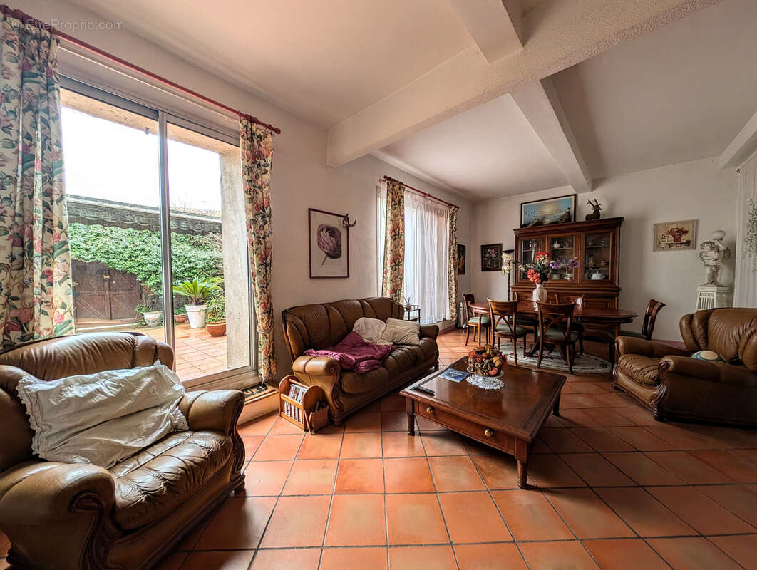 Maison à LEZIGNAN-CORBIERES