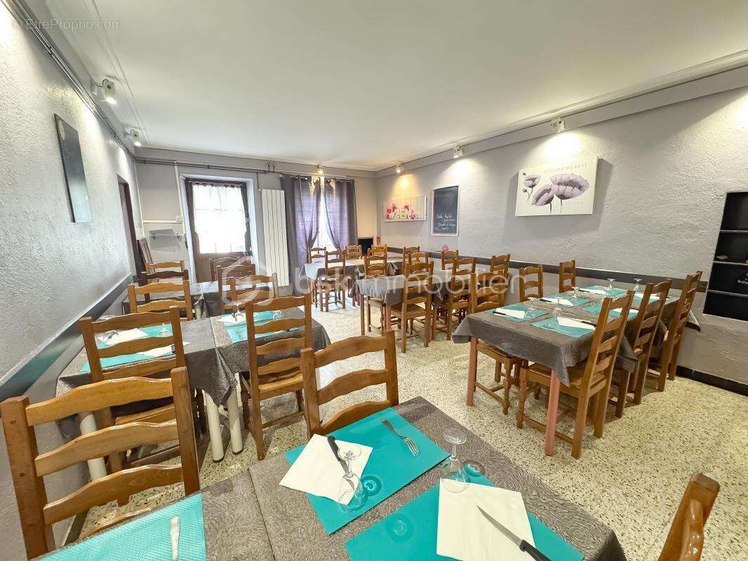 Commerce à PRESLES-EN-BRIE