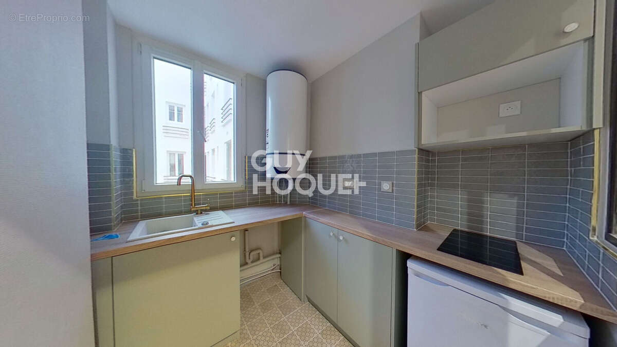 Appartement à PARIS-14E