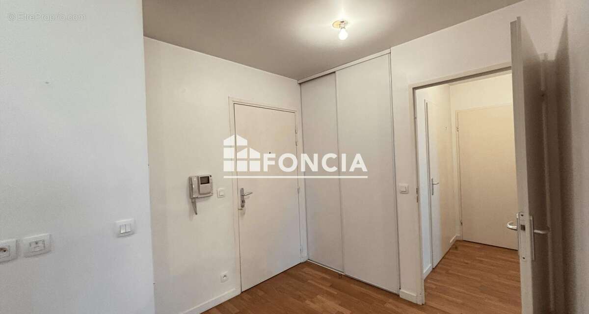 Appartement à SAINT-GRATIEN