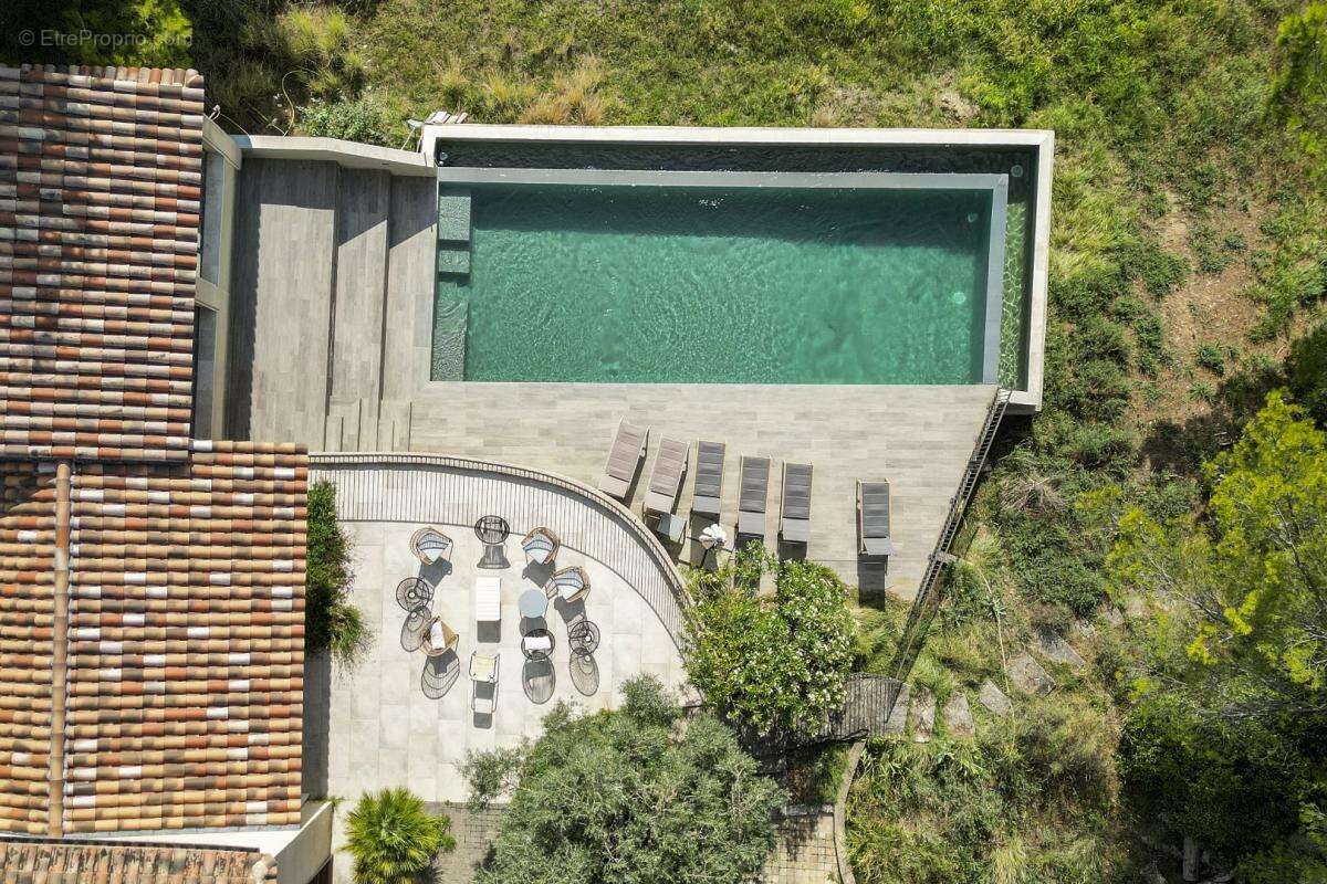Maison à MAZAN