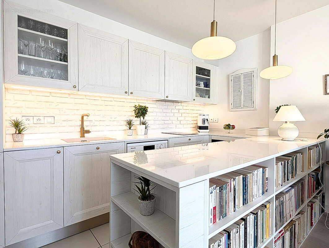 Appartement à FERNEY-VOLTAIRE