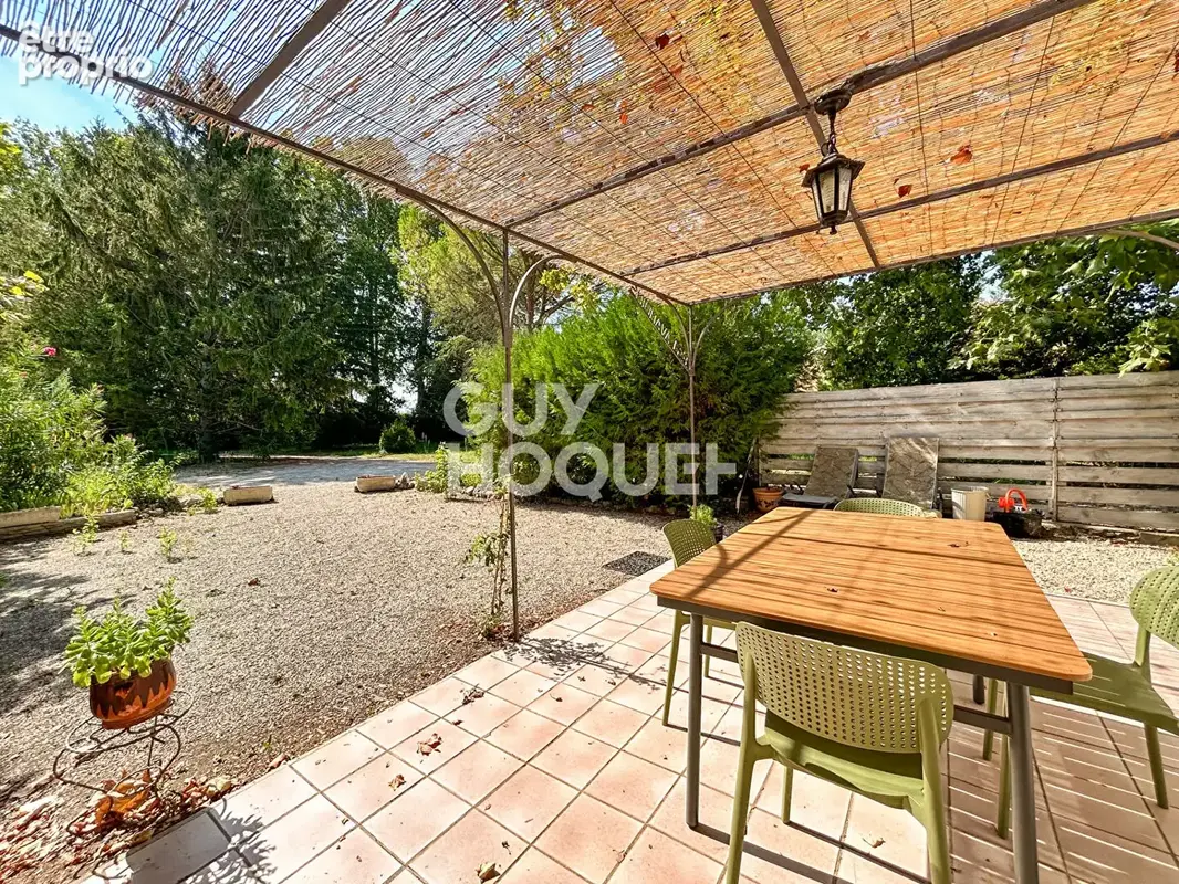 Maison à vendre à L'Isle-sur-la-Sorgue - Opportunité rare ! - photo 5