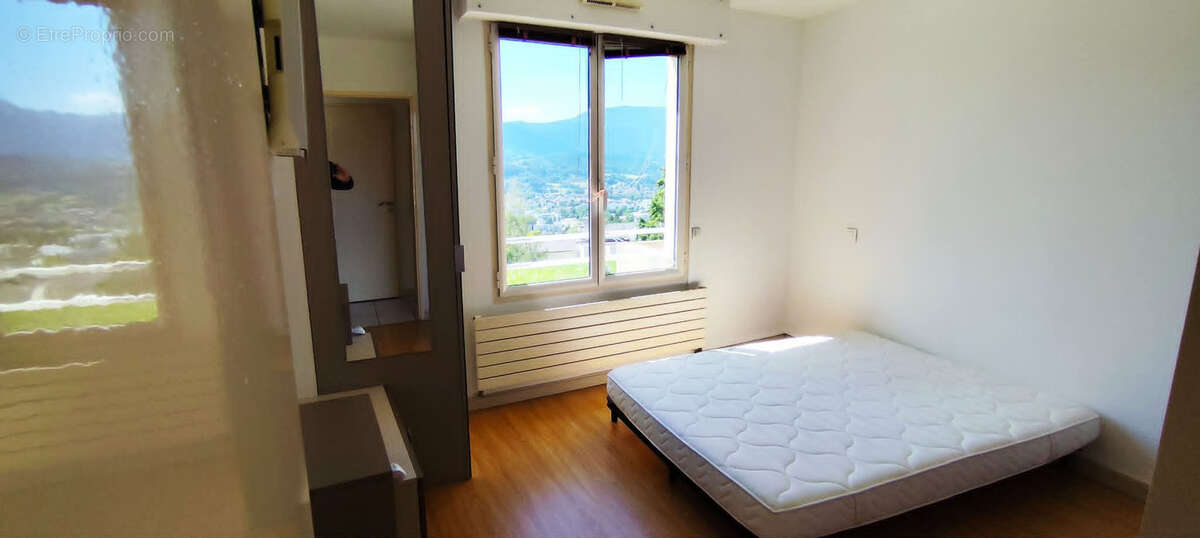 Appartement à JACOB-BELLECOMBETTE