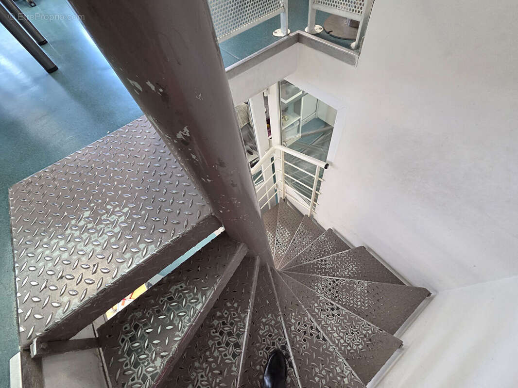 Commerce à GRESY-SUR-AIX