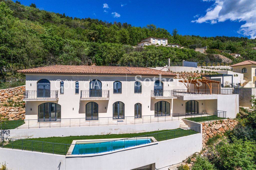 Maison à SPERACEDES