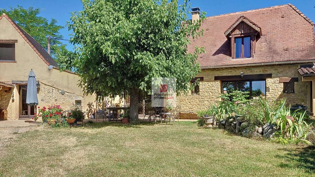 Maison à PLAZAC