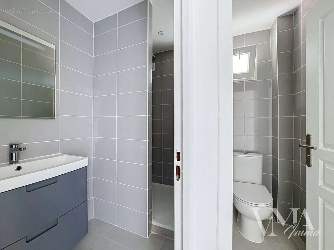 Appartement à L'ARBRESLE