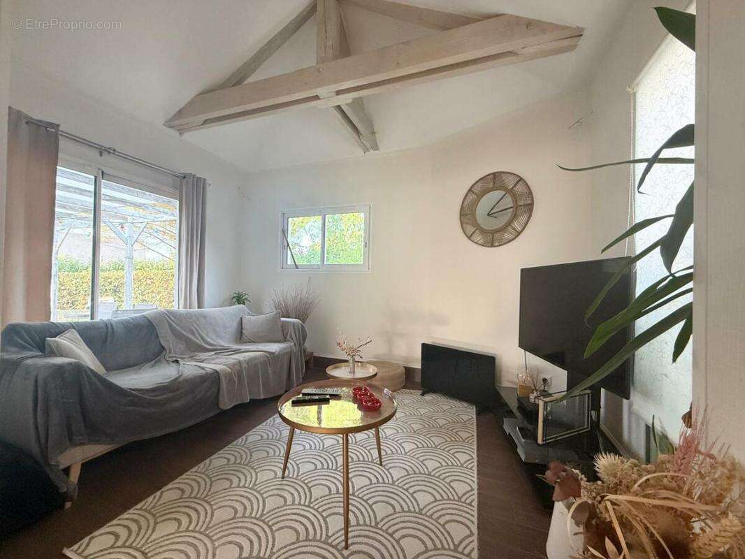 Maison à LA MEMBROLLE-SUR-LONGUENEE