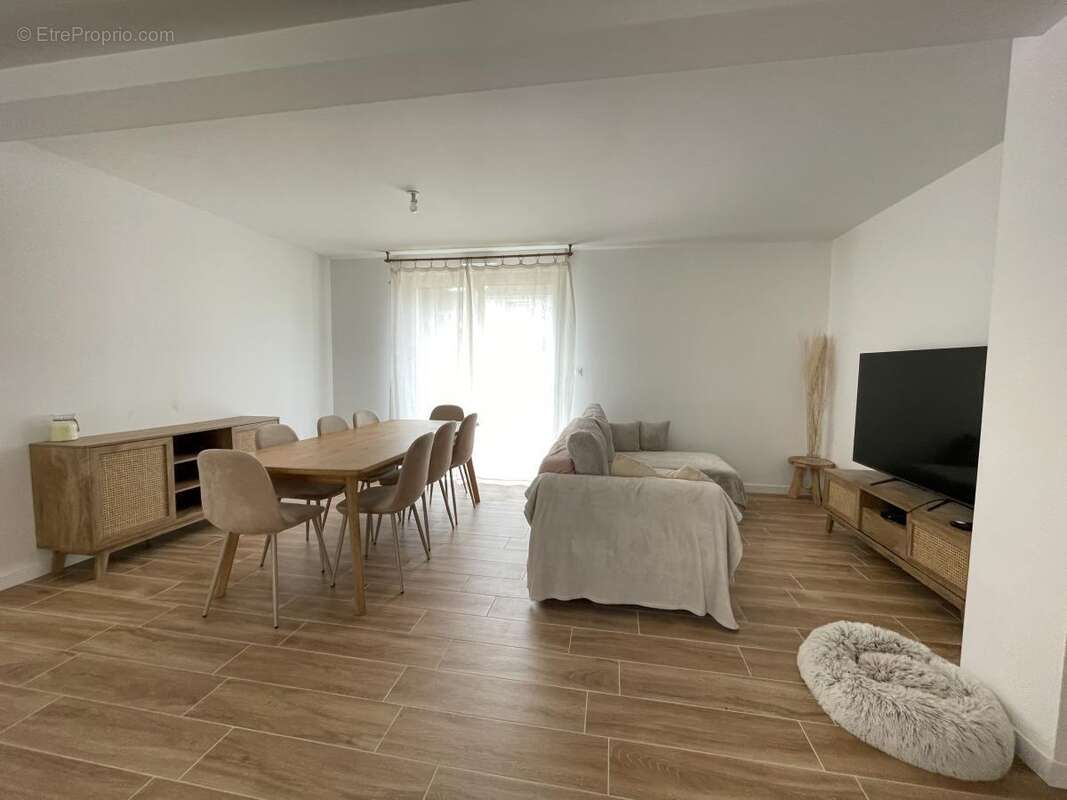 Maison à MONTFORT-LE-GESNOIS