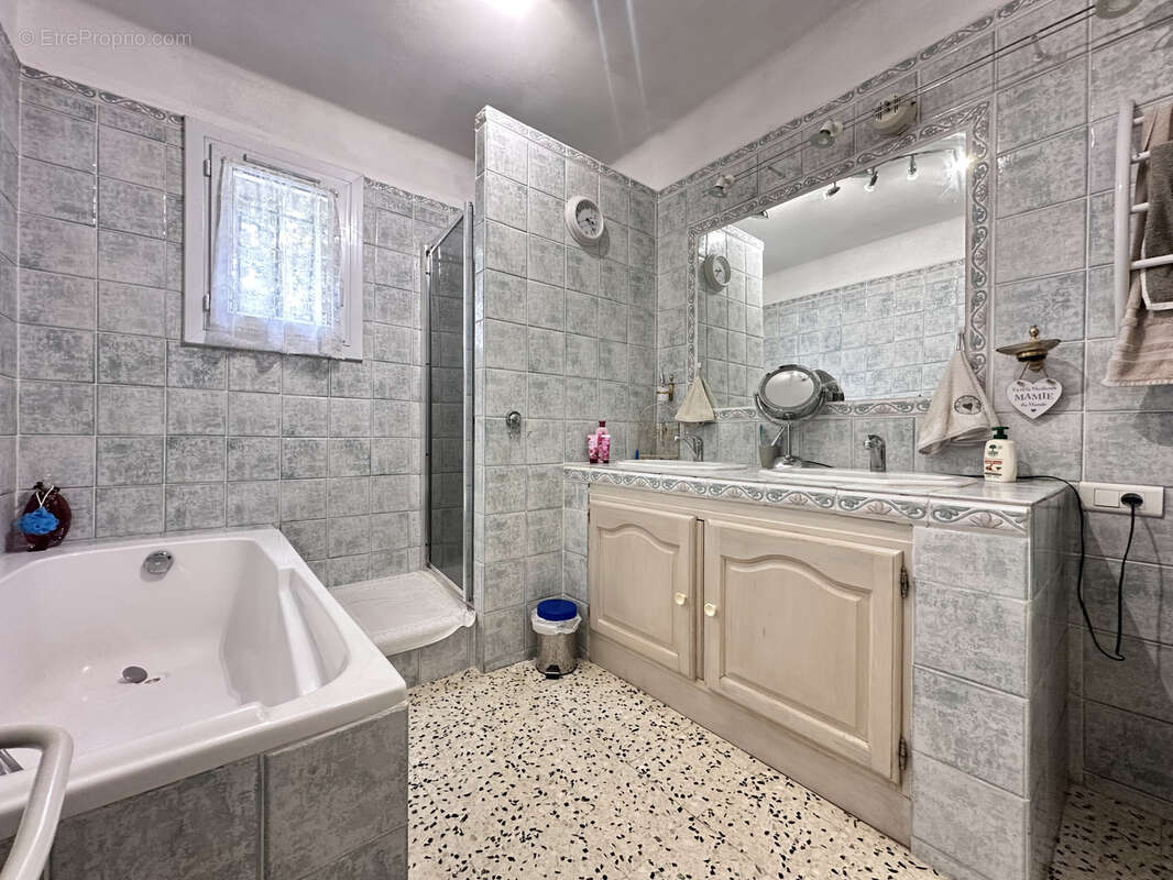 Maison à BEDARRIDES