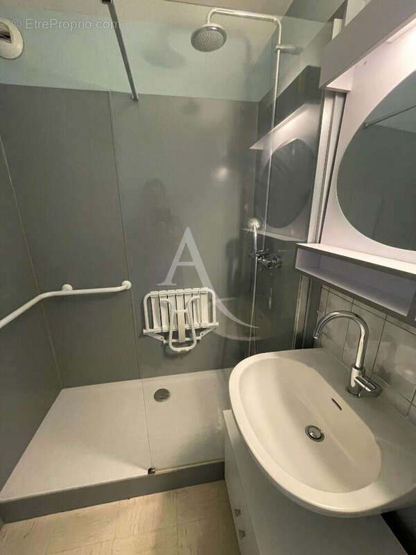 Appartement à SAINT-JEAN-DE-BRAYE