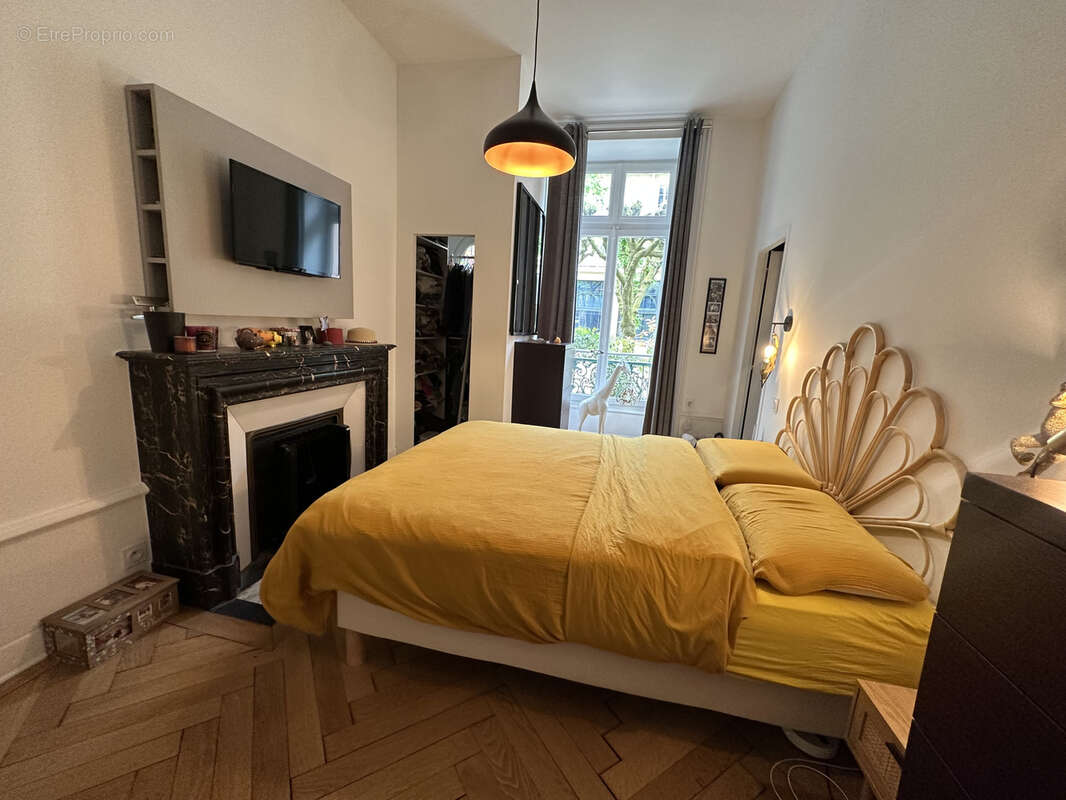 Appartement à AIX-LES-BAINS