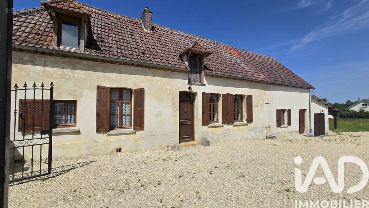 Photo 1 - Maison à MERY-SUR-SEINE