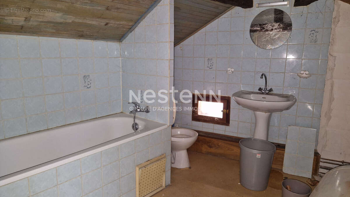 Commerce à BRANTOME