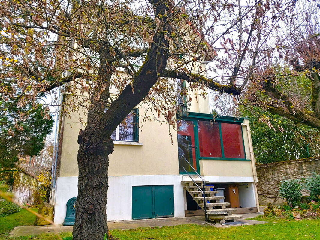 Maison à LE RAINCY