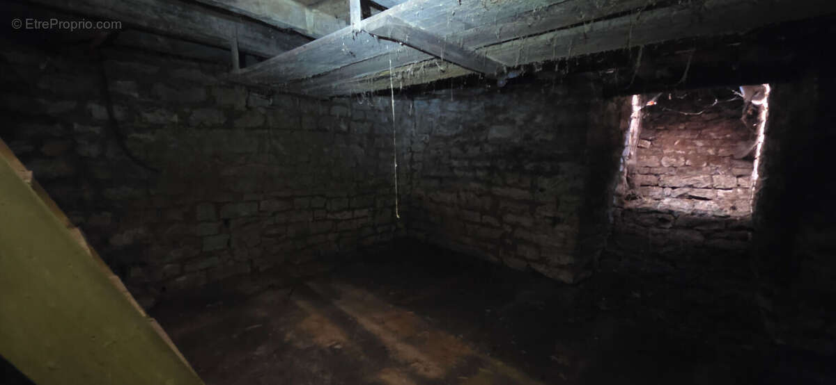 Maison à SAINT-CLAUD