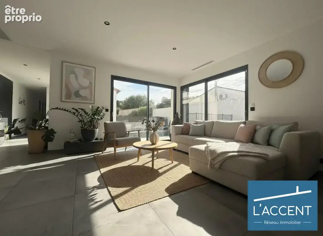 Maison 6 pièces 162 m² à vendre à Beauvoisin (30640) - photo 4