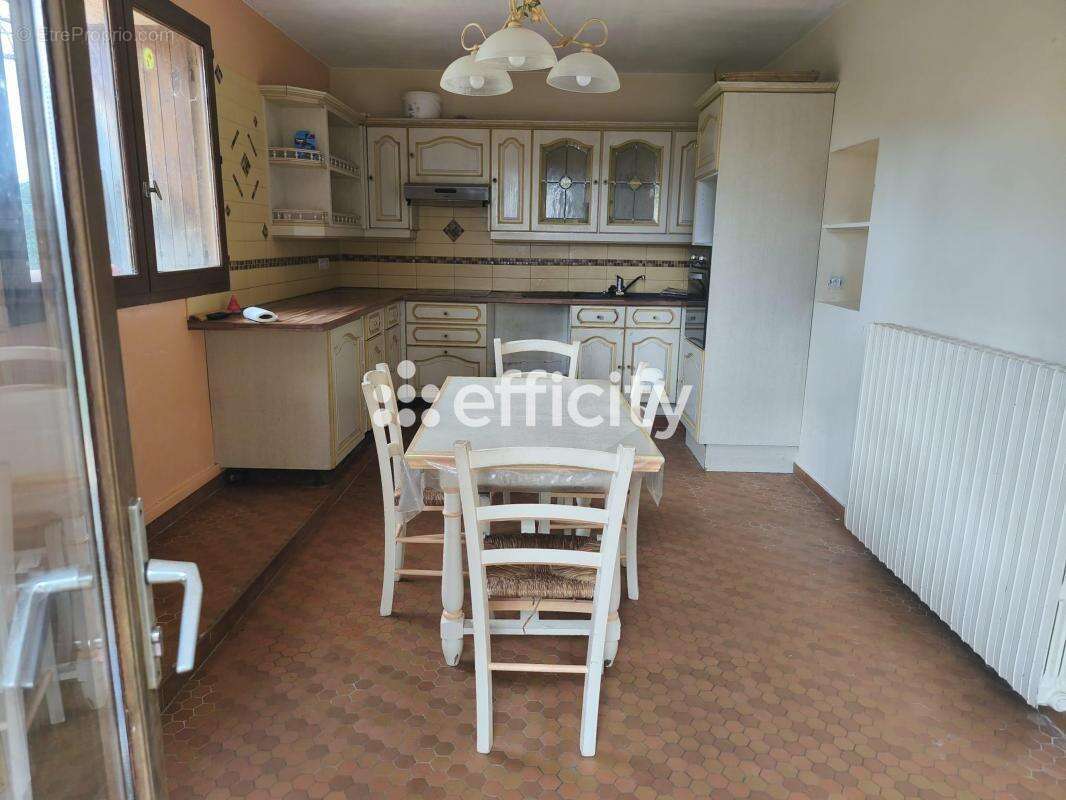 Maison à CONGE-SUR-ORNE