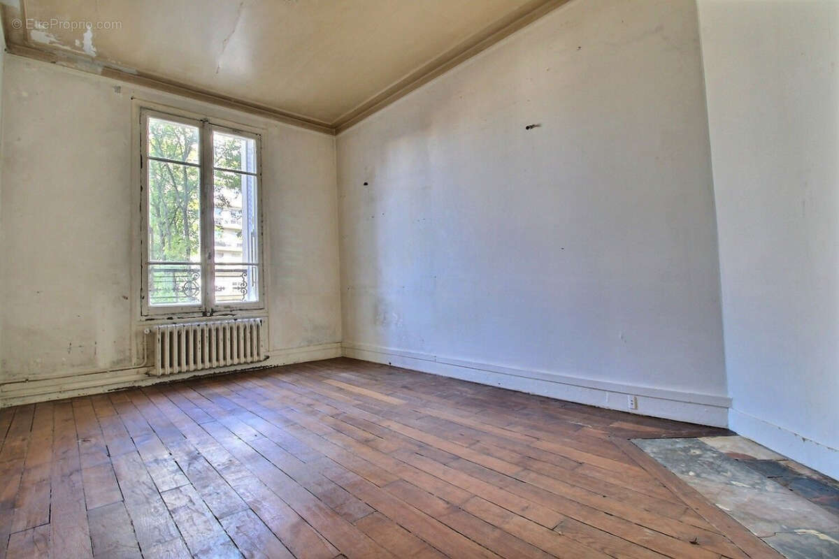 Appartement à ISSY-LES-MOULINEAUX