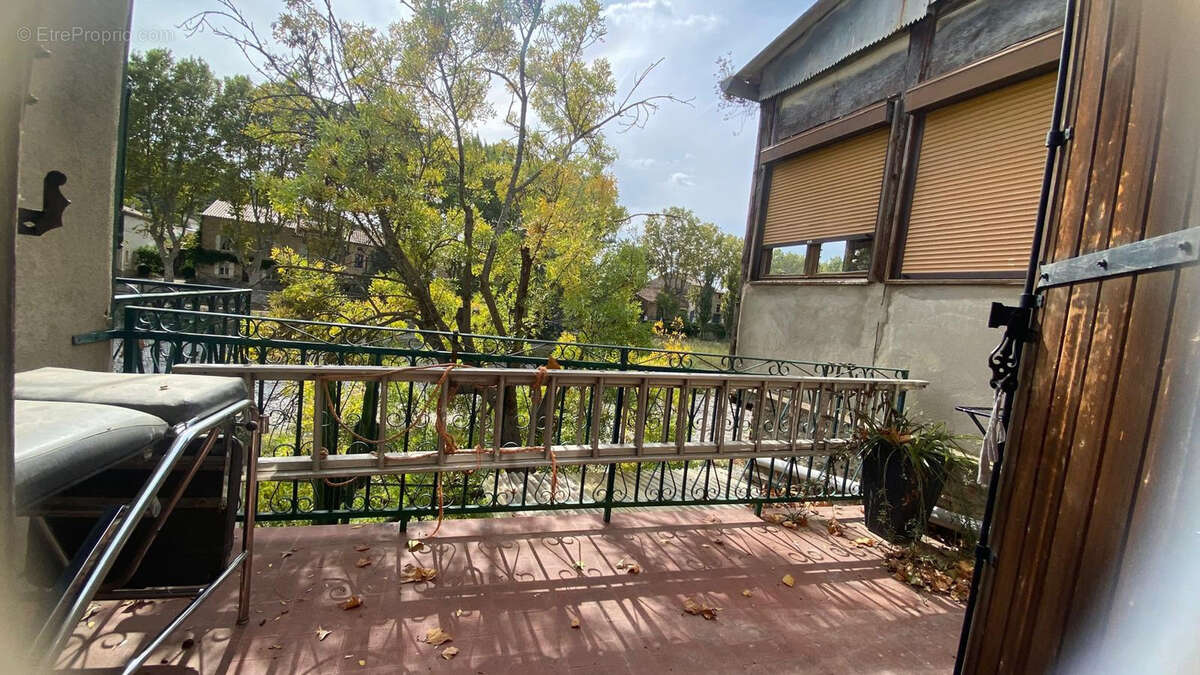 Maison à BIZE-MINERVOIS