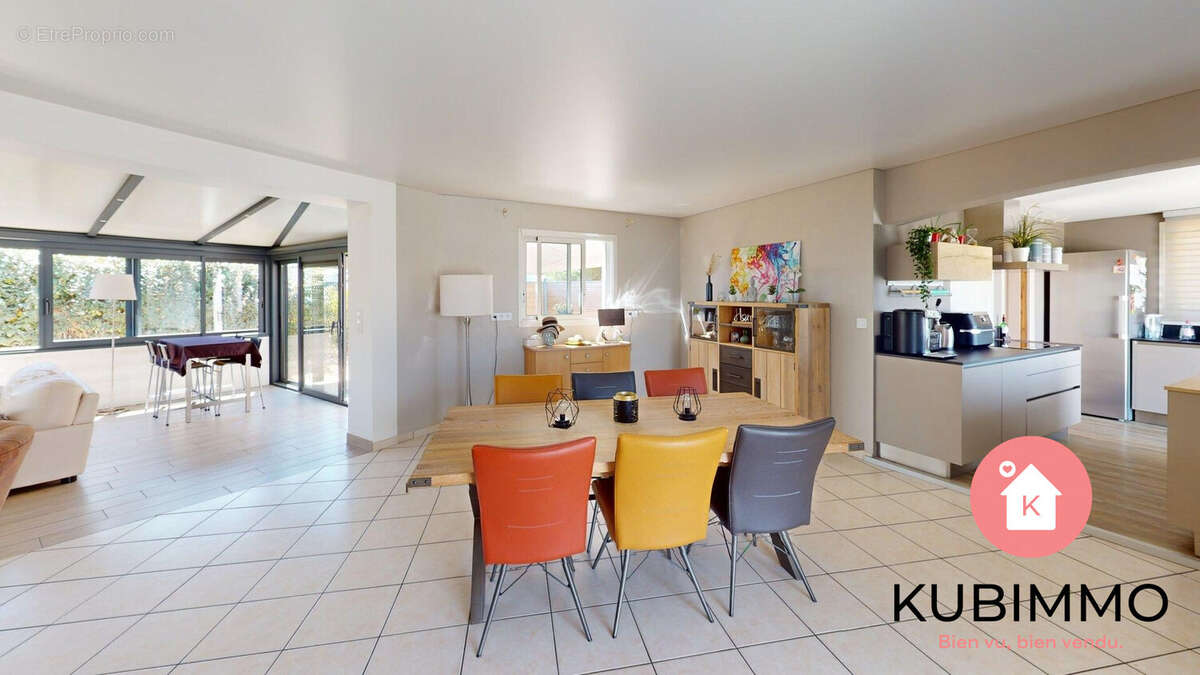 Maison 165 m² à Longeville-Sur-Mer  - photo 3