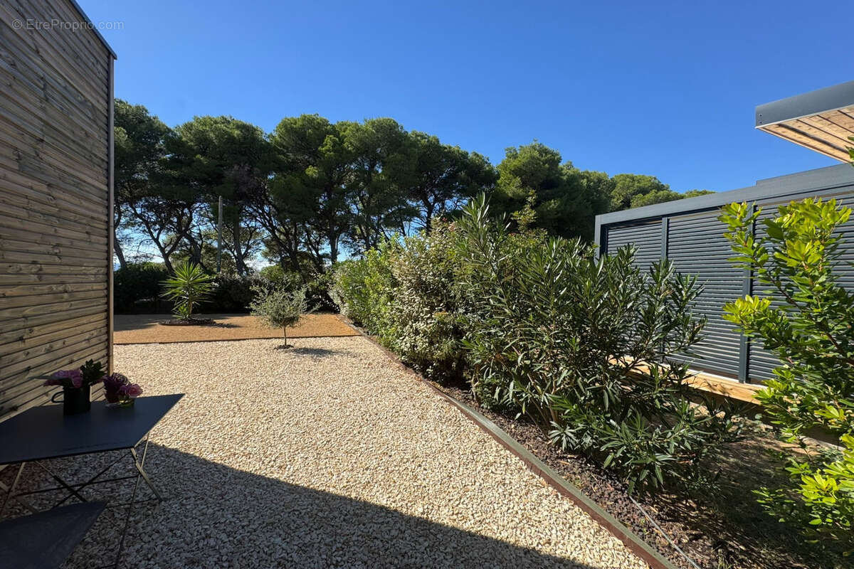 Caroline Bleuze Immobilier vous présente ce charma - photo 3