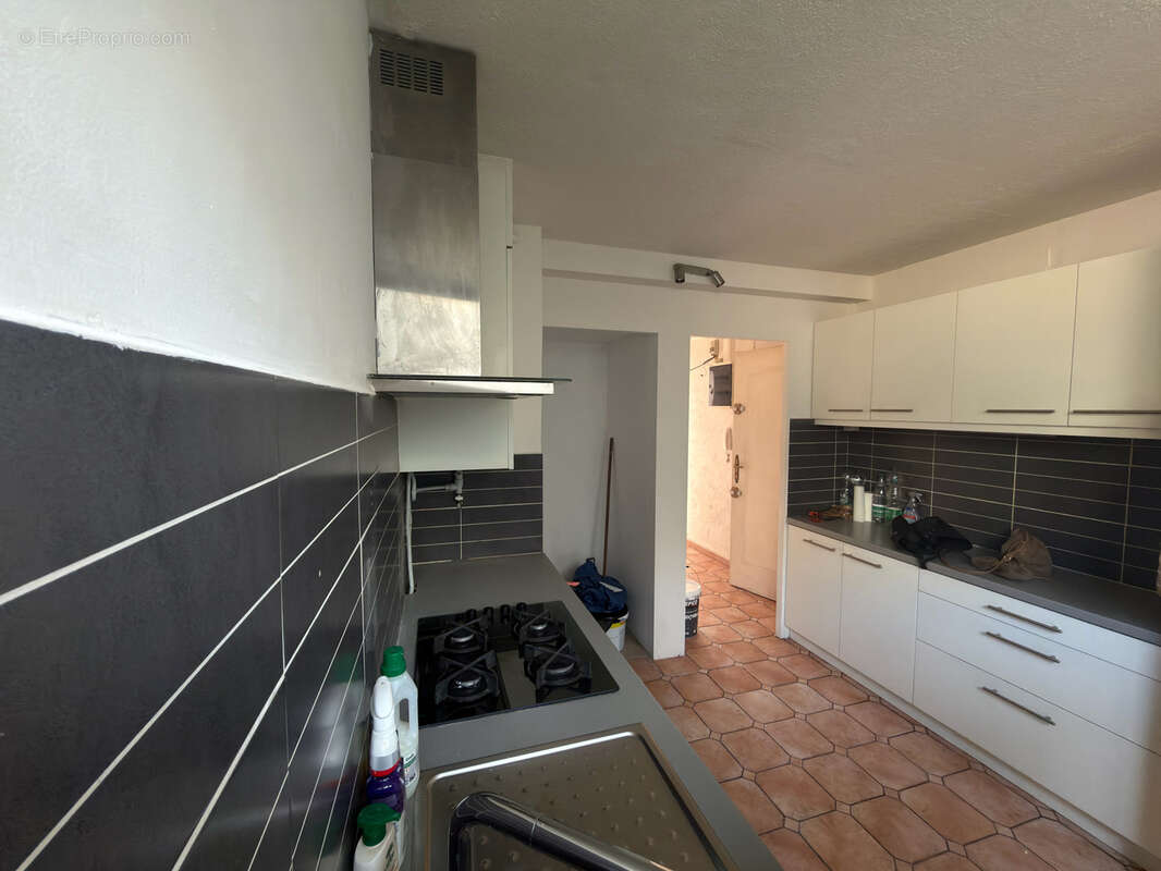 Appartement à MARSEILLE-11E